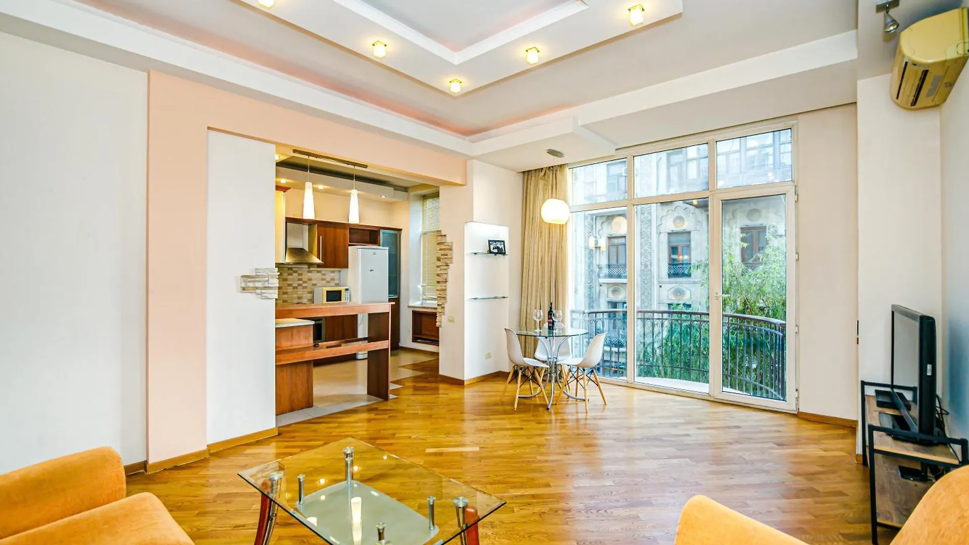 Boulevard Apartment By Baku Housing